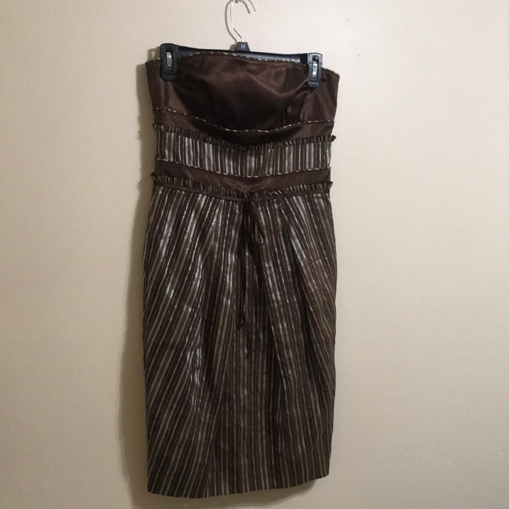 Strapless dress